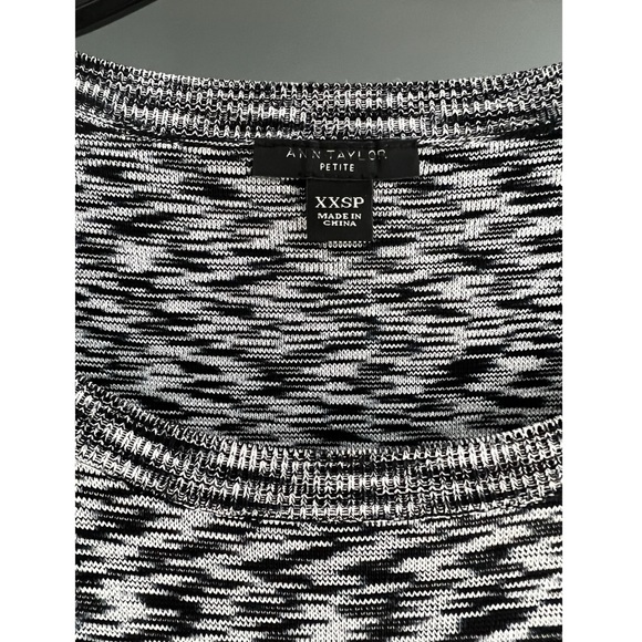 NWOT Ann Taylor knit fit & flare dress - Picture 4 of 6